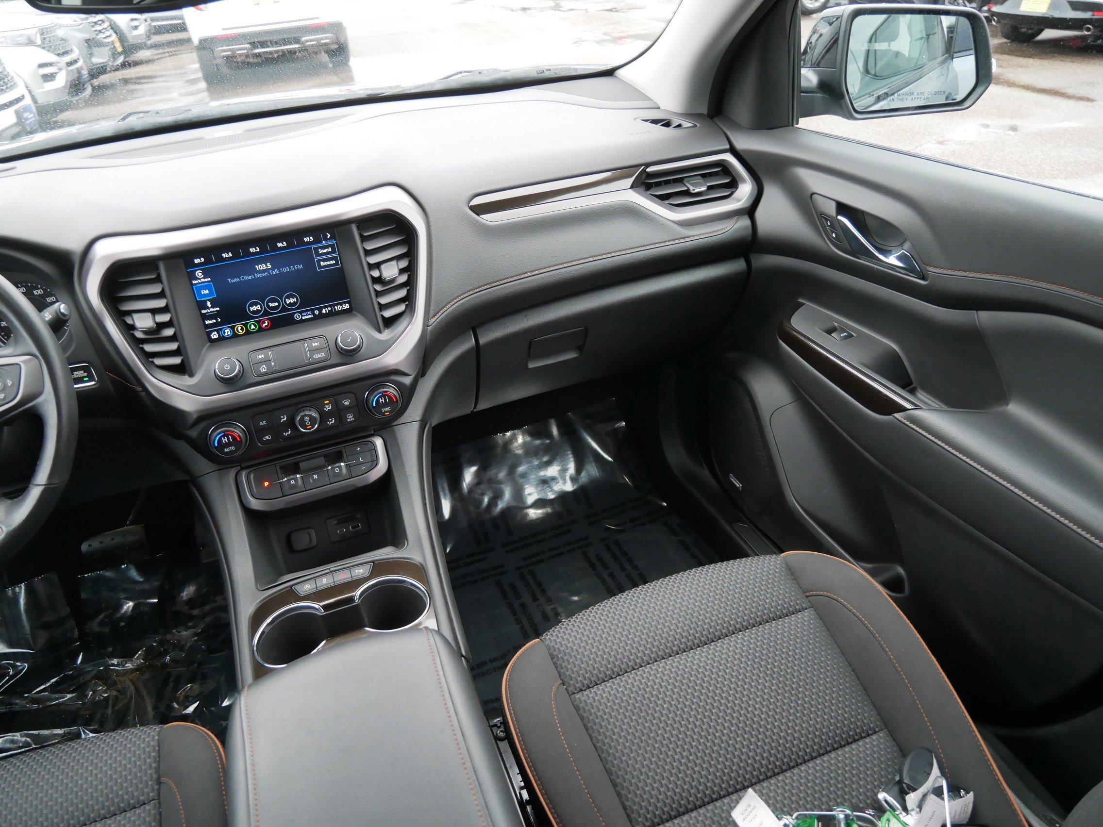 Used 2022 GMC Acadia AT4 w/ Trailering Package image 11