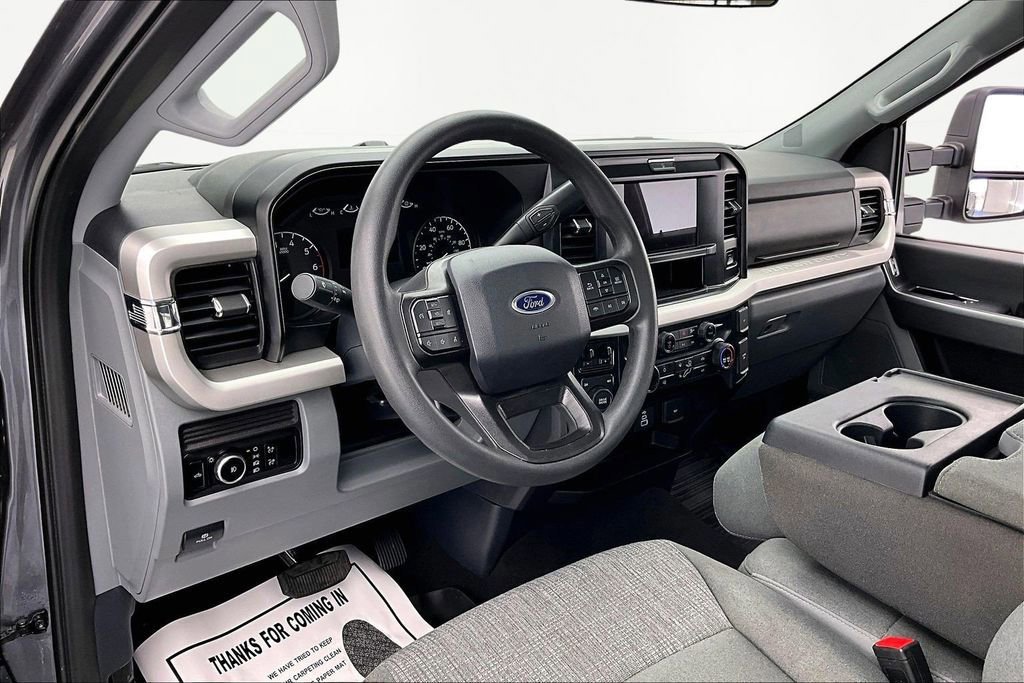 Certified 2025 Ford F350 XLT w/ FX4 Off-Road Package image 13