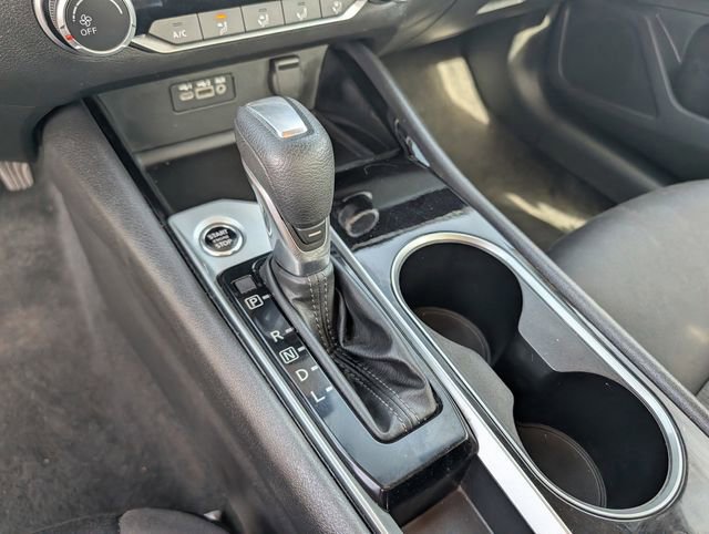 Used 2024 Nissan Altima 2.5 SV image 11
