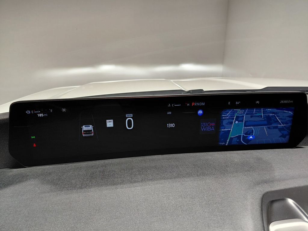 Certified 2025 Ford Expedition Active AWD/4WD image 30