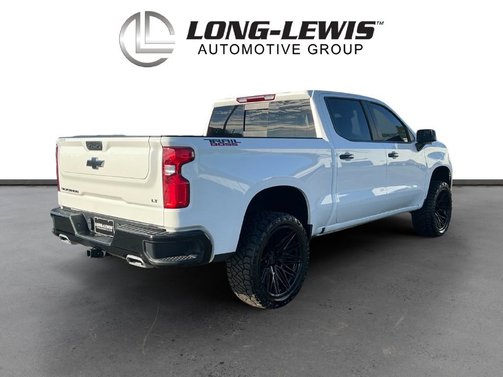 Used 2025 Chevrolet Silverado 1500 LT Trail Boss w/ Convenience Package II AWD/4WD image 7