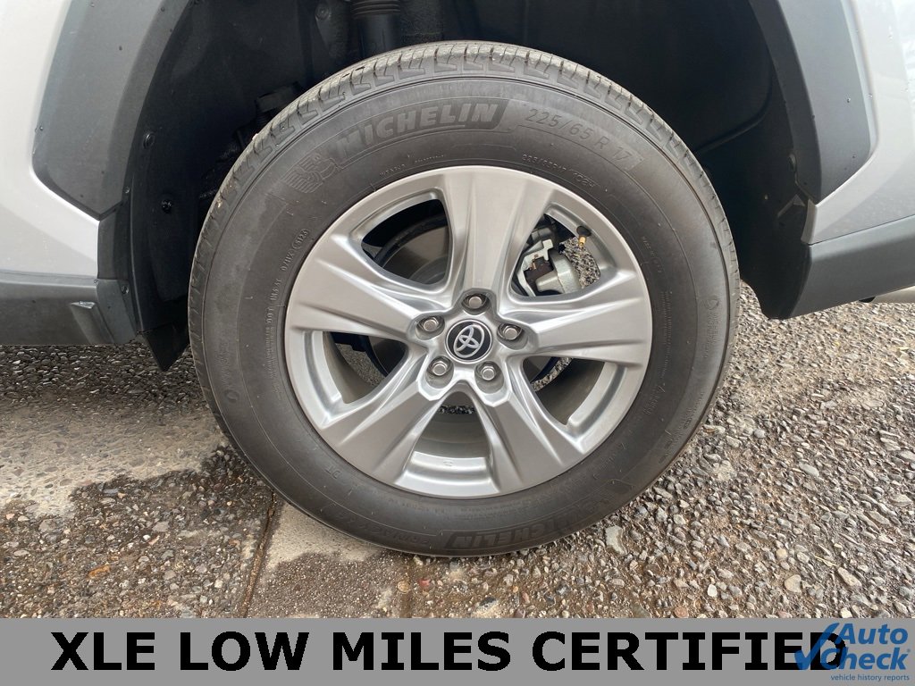 Used 2024 Toyota RAV4 XLE image 37