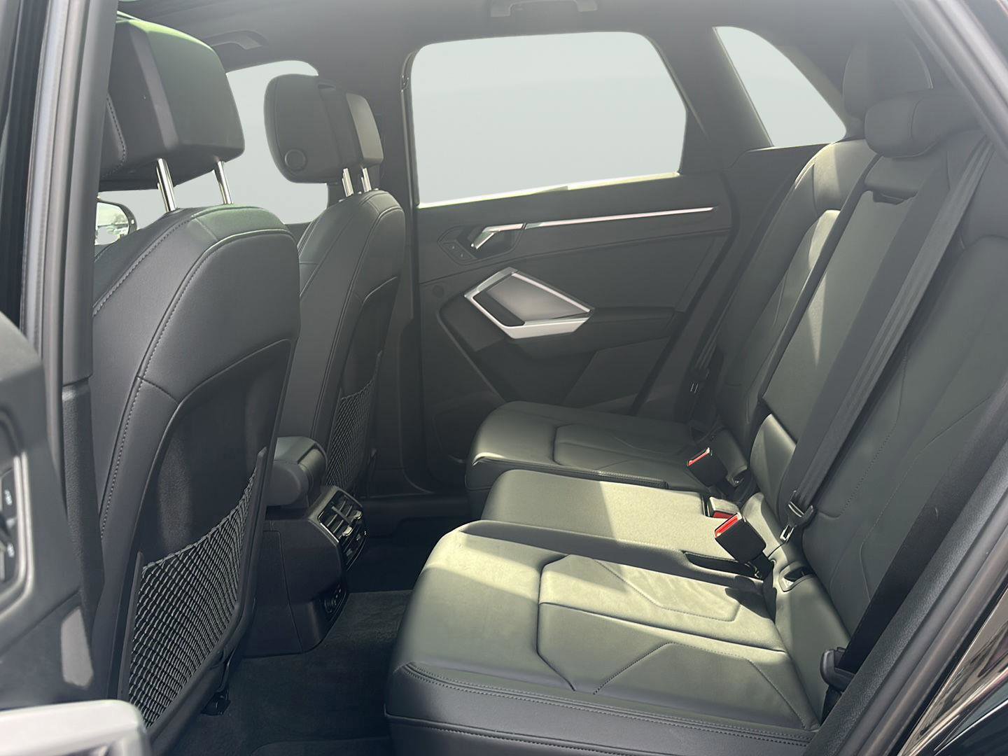 Used 2024 Audi Q3 2.0T Premium Plus w/ Premium Plus Package image 24