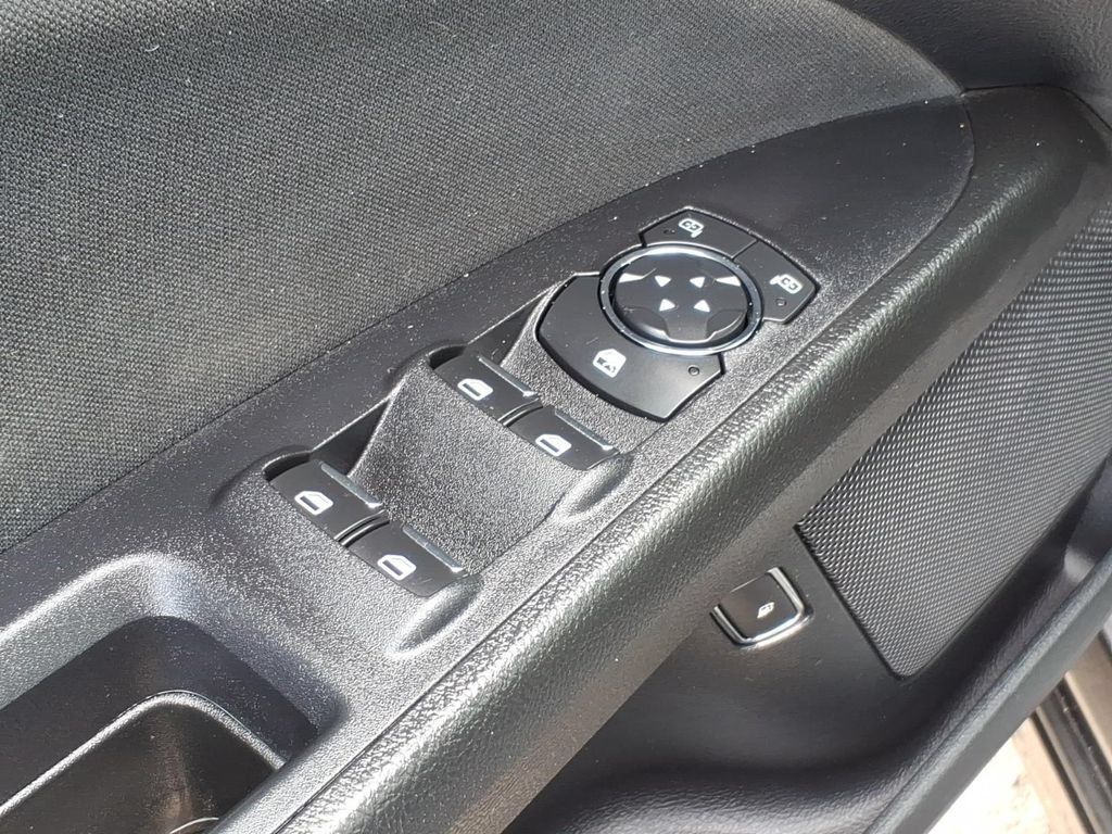 Certified 2019 Ford Fusion SE FWD image 12