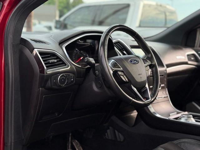 Certified 2019 Ford Edge ST w/ Equipment Group 401A AWD/4WD image 16