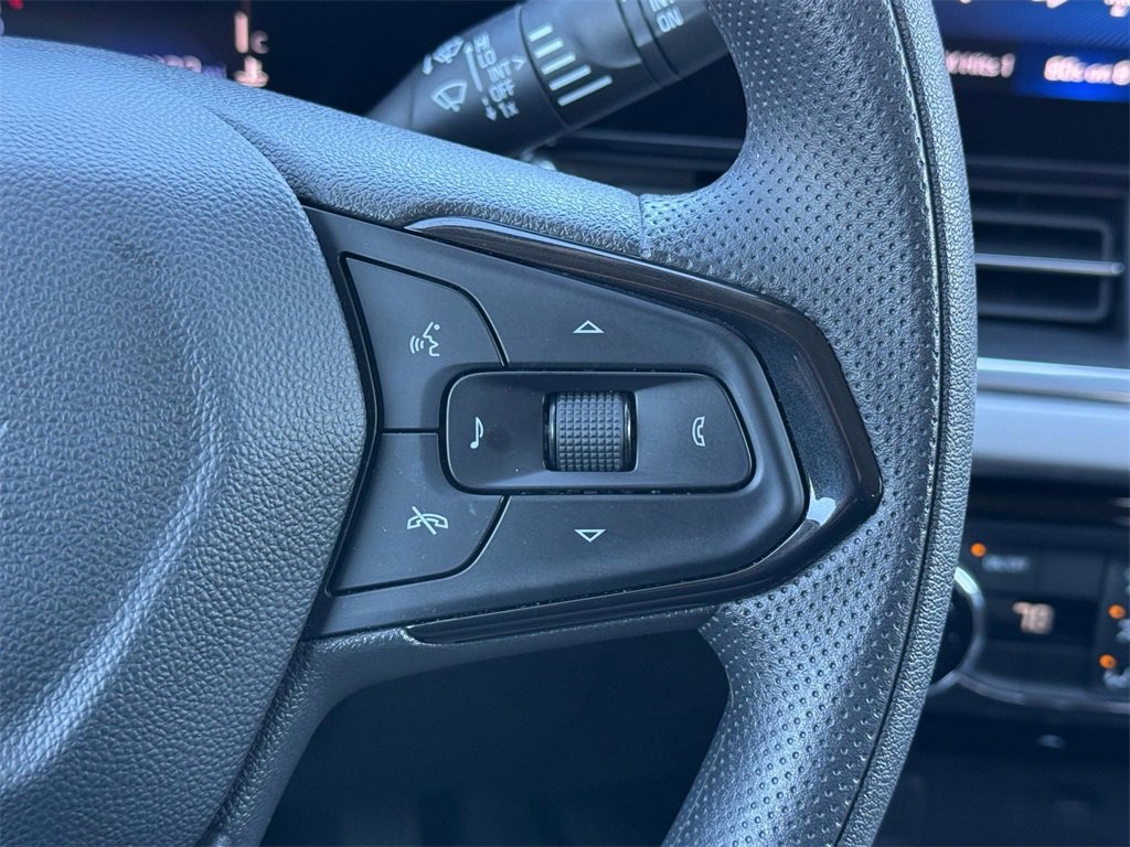 Used 2024 Chevrolet Trax LT image 19