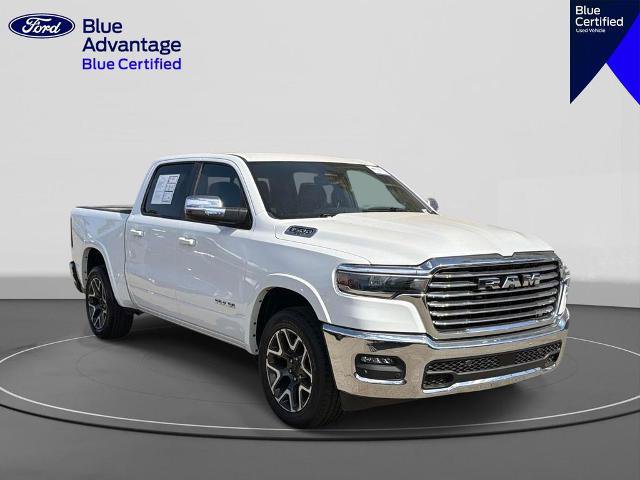 Used 2025 RAM 1500 Laramie AWD/4WD image 4