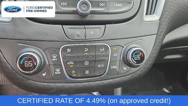 Used 2025 Chevrolet Malibu LT FWD image 16