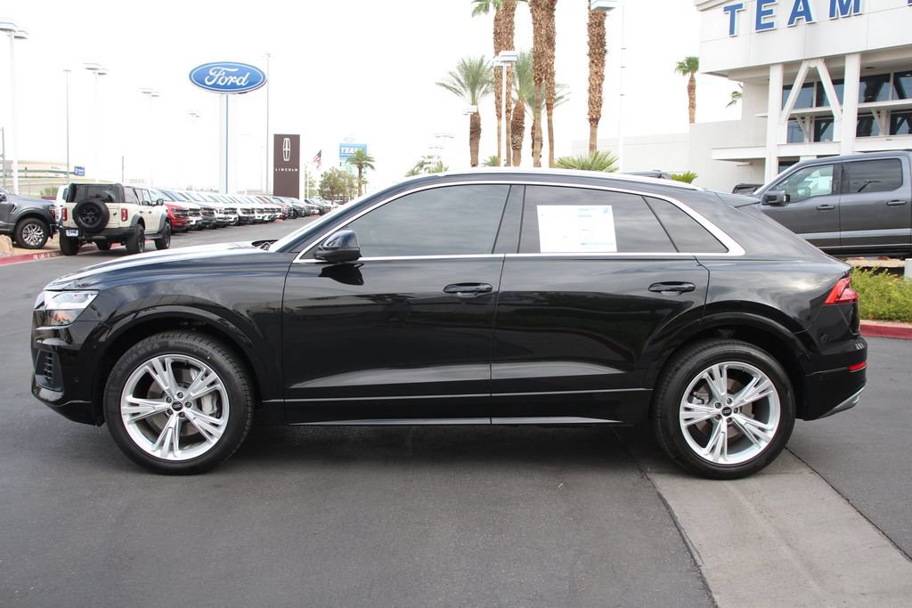 Used 2022 Audi Q8 Premium Plus AWD/4WD image 4