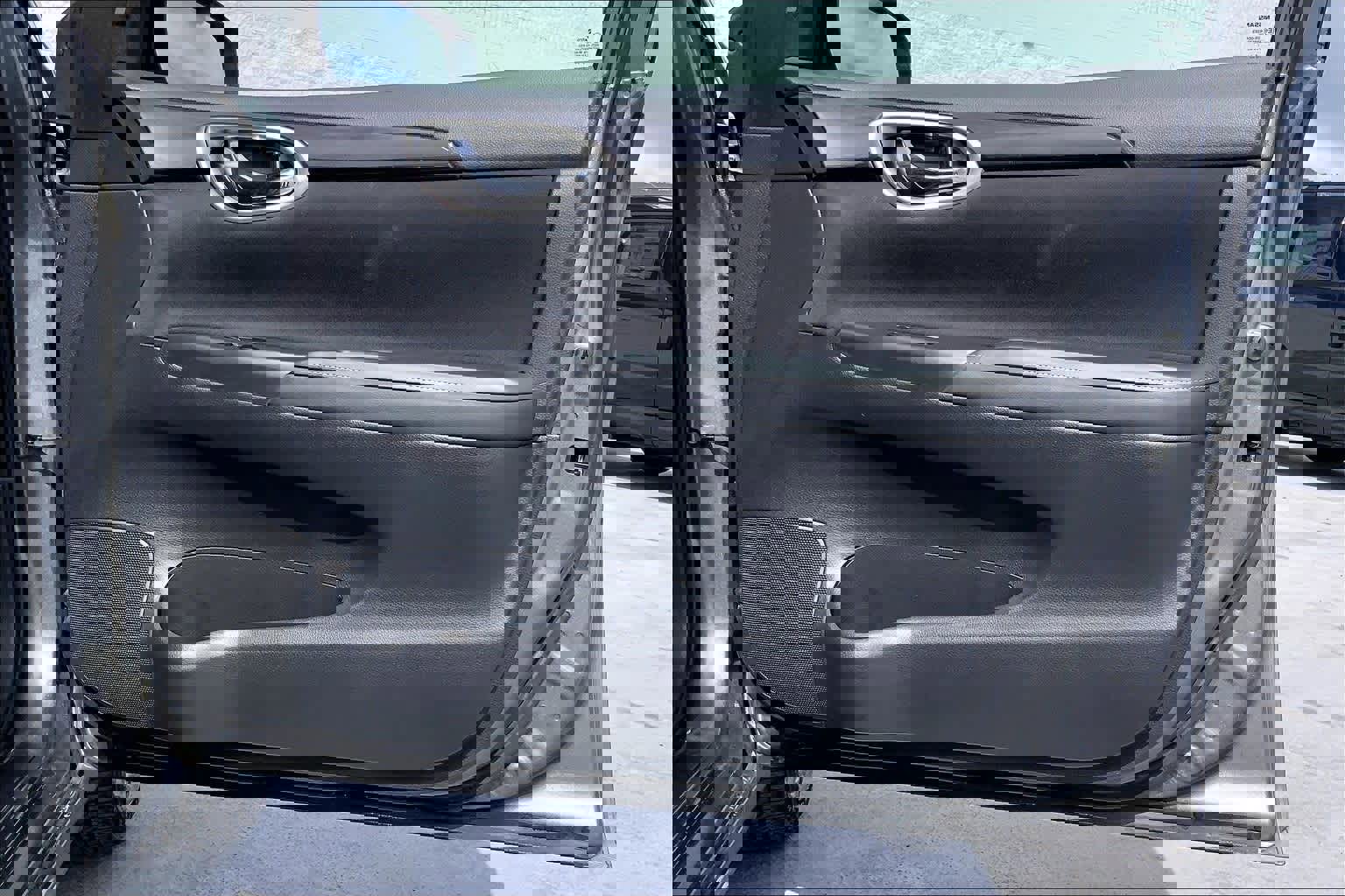 Used 2019 Nissan Sentra SV w/ Special Edition Package image 28