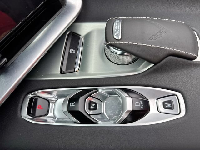 Used 2024 Chevrolet Corvette Stingray Convertible RWD image 20