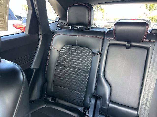 Certified 2025 Ford Escape ST-Line Select AWD/4WD image 13