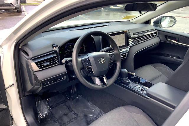Used 2025 Toyota Camry LE FWD image 18