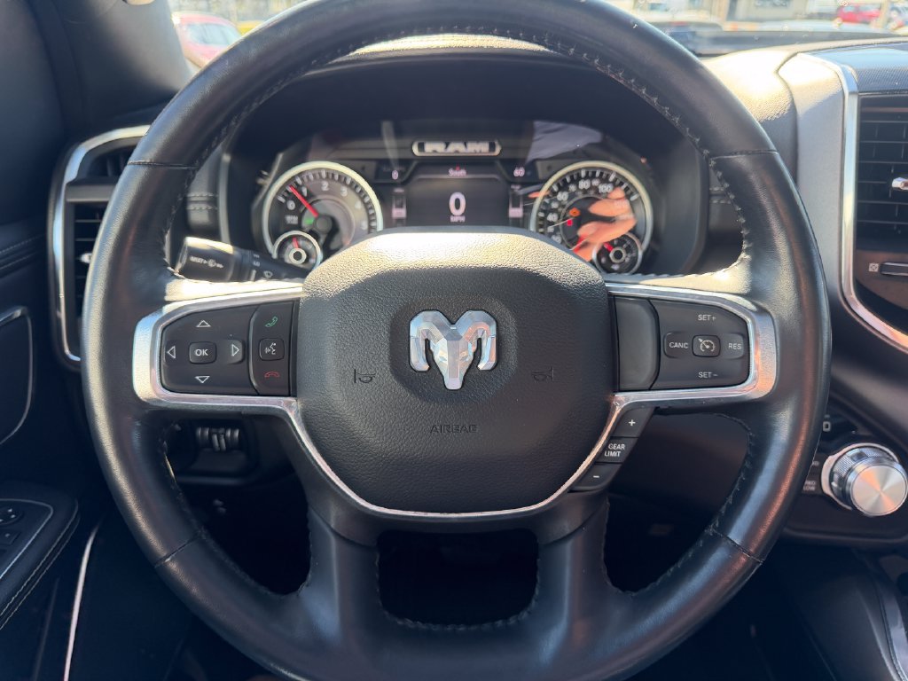 Used 2022 RAM 1500 Laramie AWD/4WD image 40