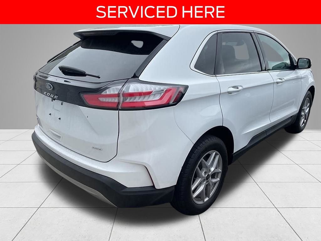 Certified 2023 Ford Edge SEL w/ Convenience Package AWD/4WD image 2