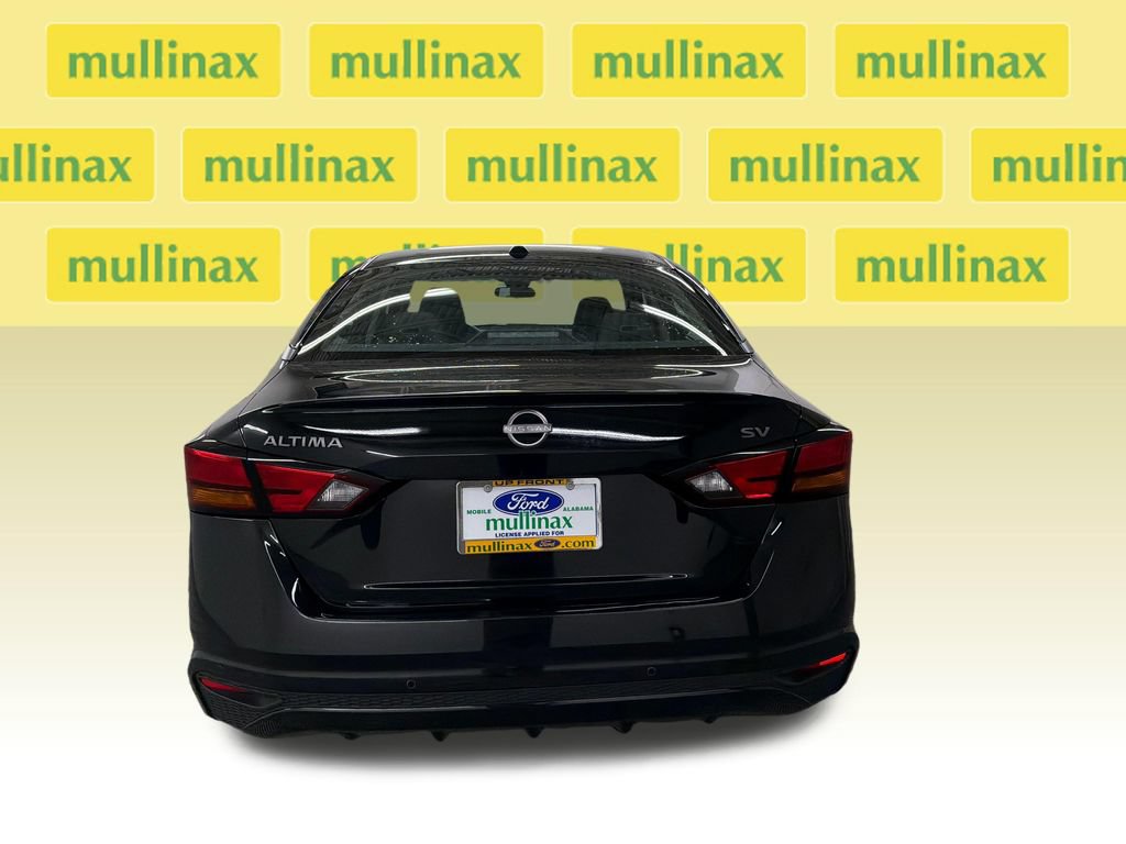 Used 2023 Nissan Altima 2.5 SV FWD image 7