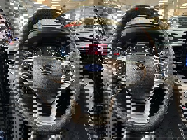 Certified 2023 Ford Explorer XLT w/ Equipment Group 202A image 6