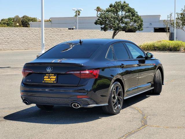 Used 2023 Volkswagen Jetta GLI Autobahn FWD image 4