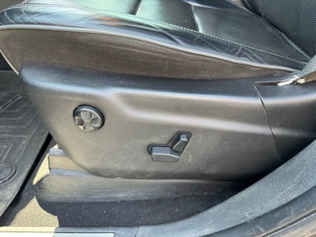 Used 2020 Jeep Grand Cherokee Overland AWD/4WD image 24
