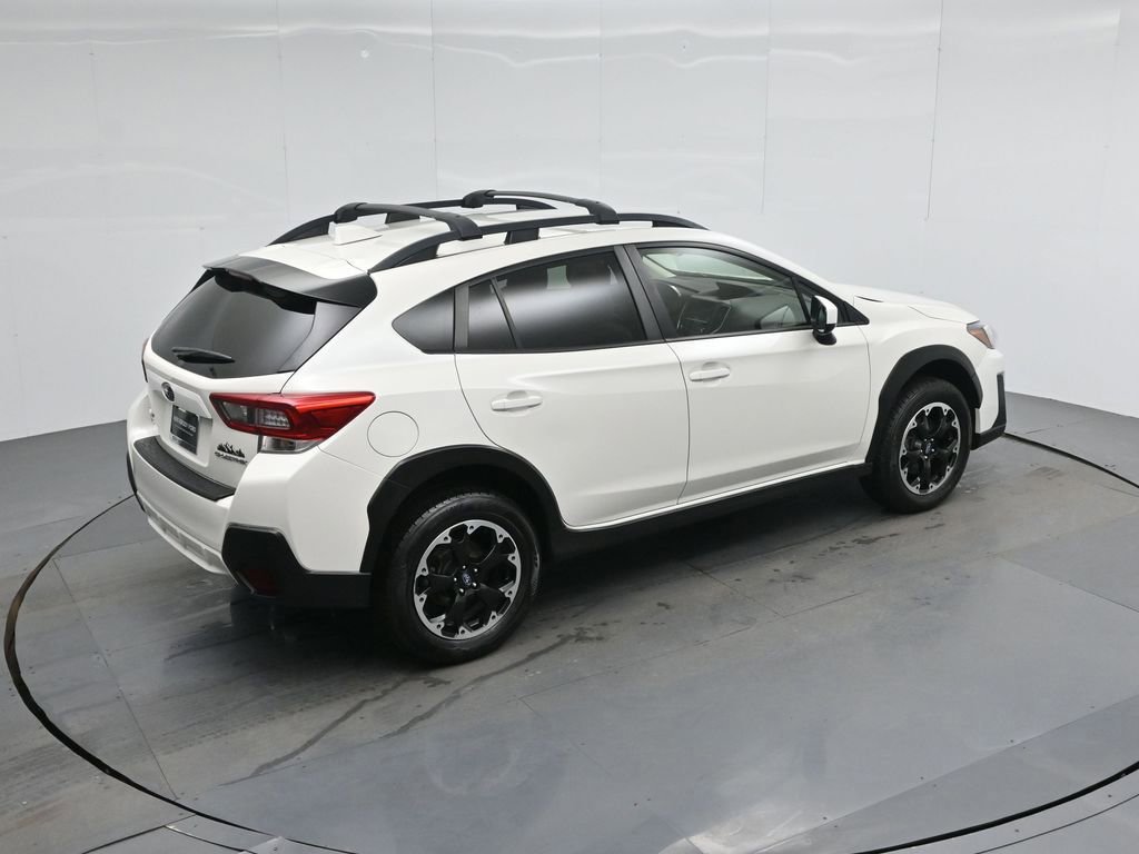 Used 2022 Subaru Crosstrek 2.0i Premium image 16