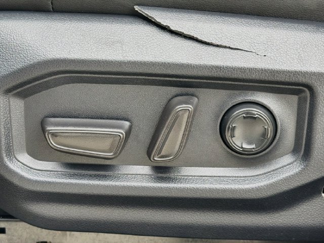 Used 2022 Toyota Tundra Capstone AWD/4WD image 25
