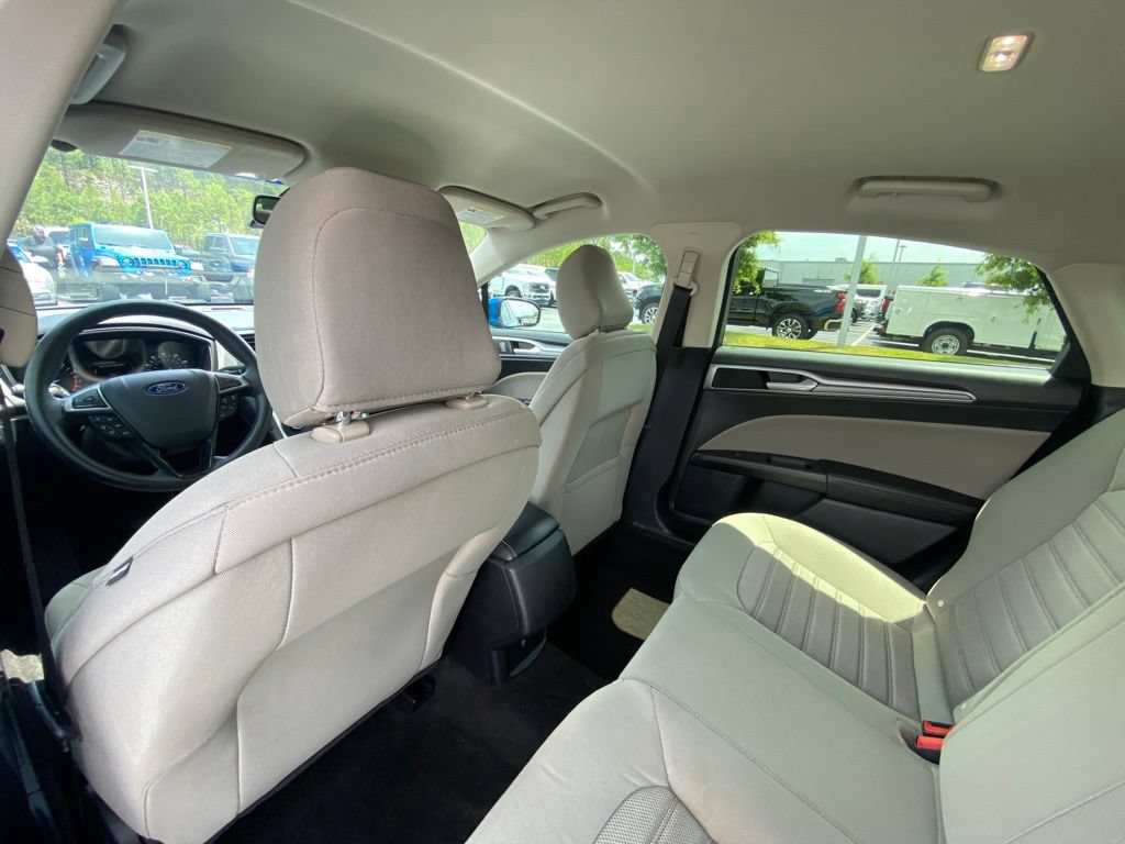 Certified 2020 Ford Fusion S FWD image 23