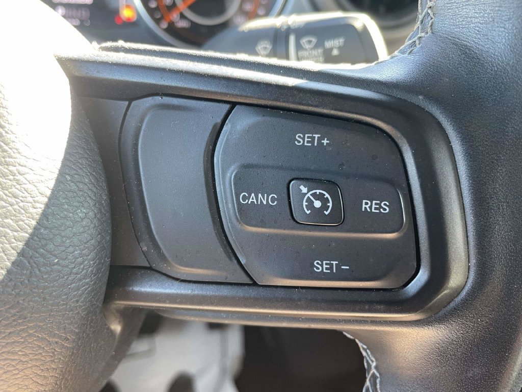 Used 2023 Jeep Gladiator Sport AWD/4WD image 26