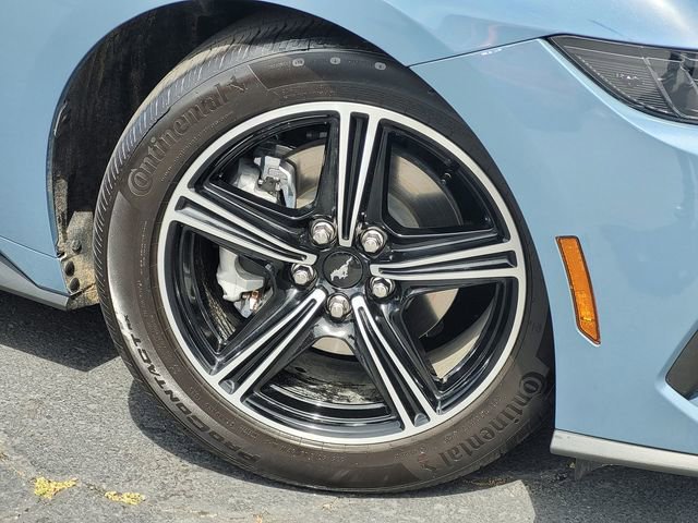 Certified 2025 Ford Mustang Convertible RWD image 10