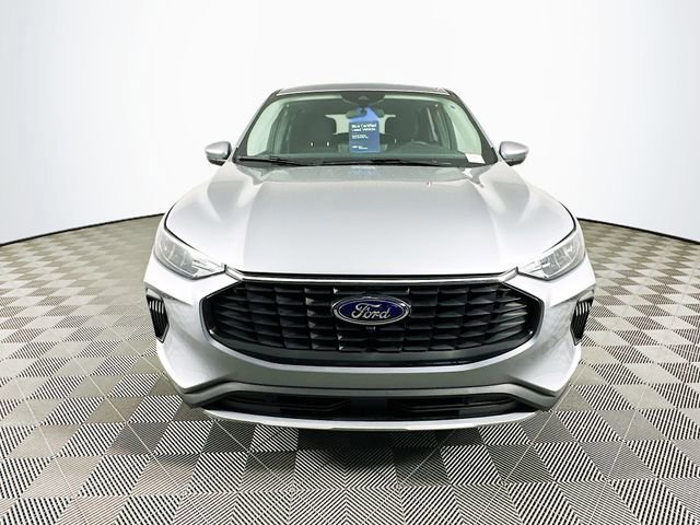 Certified 2023 Ford Escape Active w/ Tech Pack #2 image 9