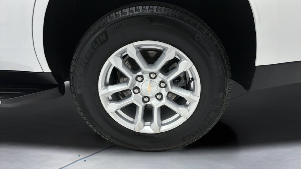 Used 2025 Chevrolet Tahoe LT AWD/4WD image 8