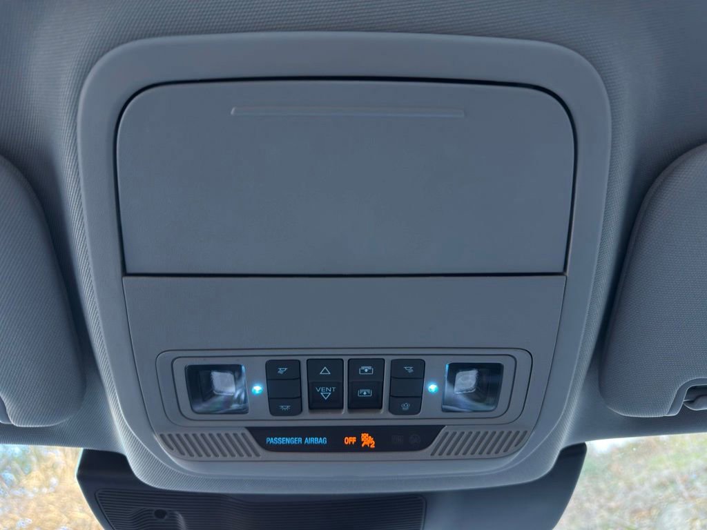 Certified 2022 Ford Explorer XLT w/ Equipment Group 202A image 15