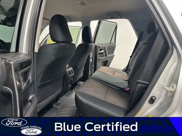 Used 2022 Toyota 4Runner TRD Off-Road image 23