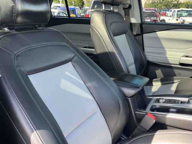 Certified 2023 Ford Explorer XLT w/ Equipment Group 202A AWD/4WD image 32
