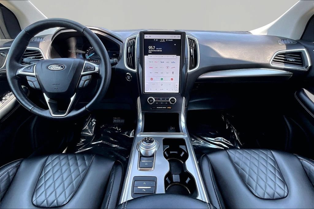 Certified 2024 Ford Edge Titanium AWD/4WD image 16