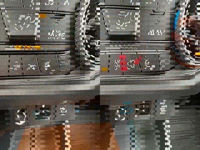 Certified 2024 Ford Maverick Lariat w/ FX4 Off-Road Package image 30