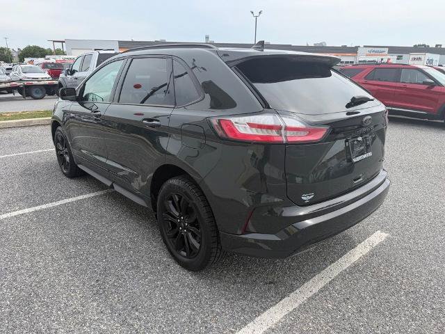 Certified 2022 Ford Edge SE w/ Black Appearance Package AWD/4WD image 6