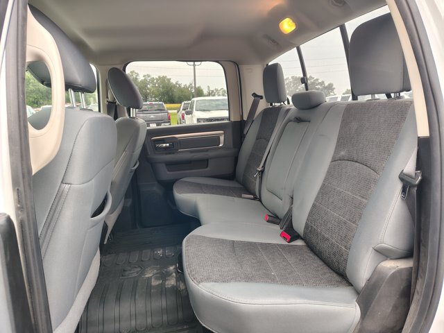 Used 2019 RAM 1500 Classic SLT w/ Protection Group AWD/4WD image 12