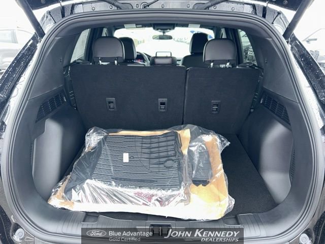 Certified 2025 Ford Escape ST-Line w/ Cold Weather Package image 13