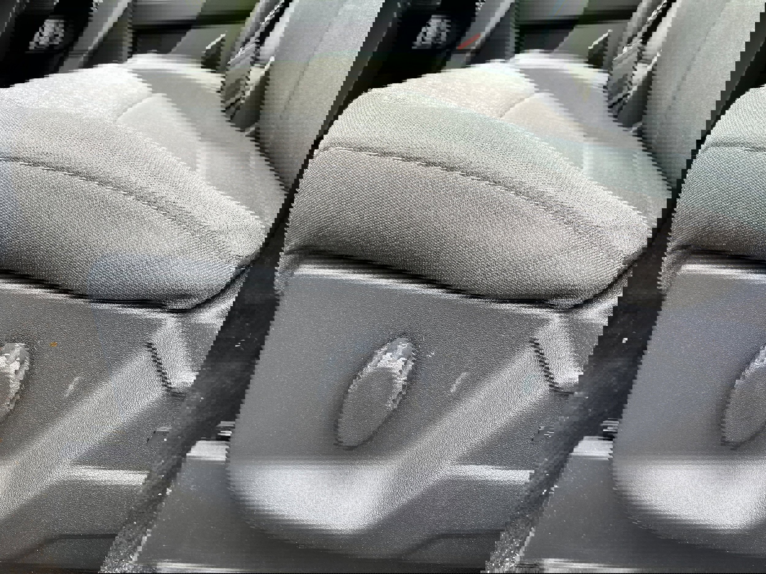 Certified 2022 Ford F150 XLT w/ XTR Package image 9