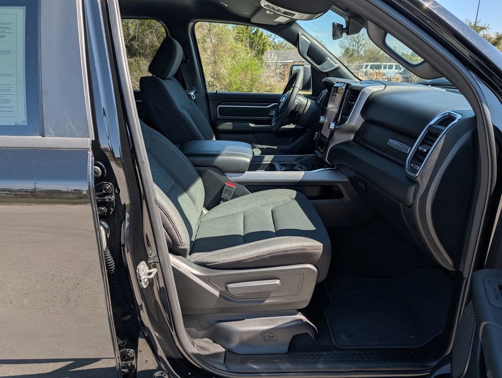 Used 2025 RAM 1500 Big Horn image 25