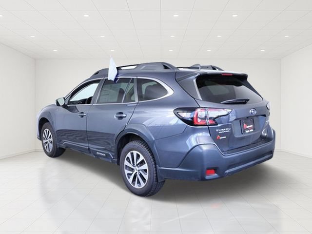 Used 2024 Subaru Outback Premium AWD/4WD image 4