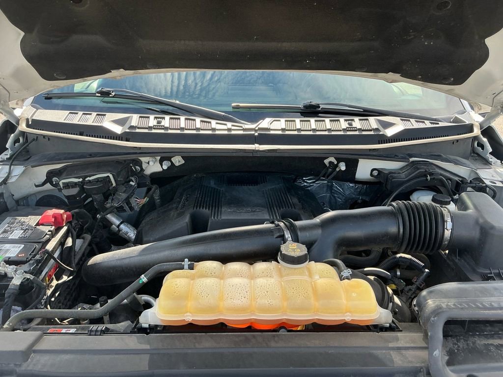 Certified 2018 Ford F150 XLT w/ Equipment Group 302A Luxury AWD/4WD image 25