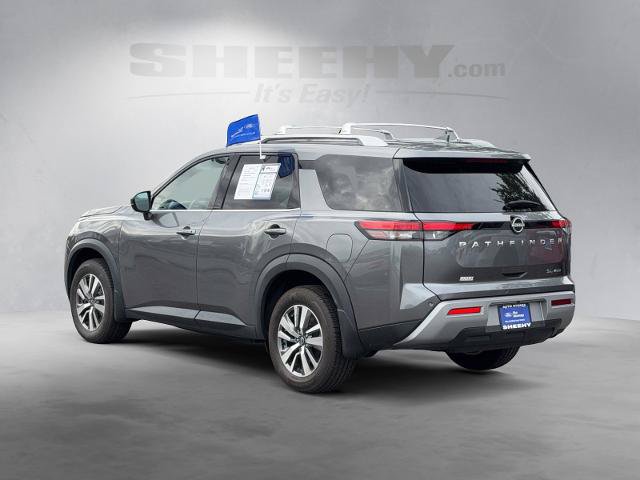 Used 2024 Nissan Pathfinder SL AWD/4WD image 14