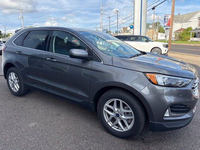 Certified 2022 Ford Edge SEL w/ Convenience Package AWD/4WD image 4