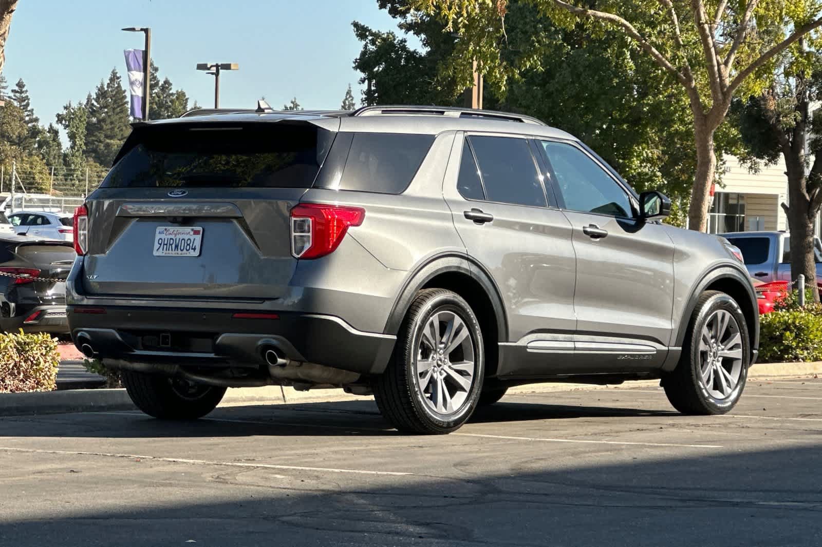 Certified 2023 Ford Explorer XLT w/ Equipment Group 202A RWD image 2