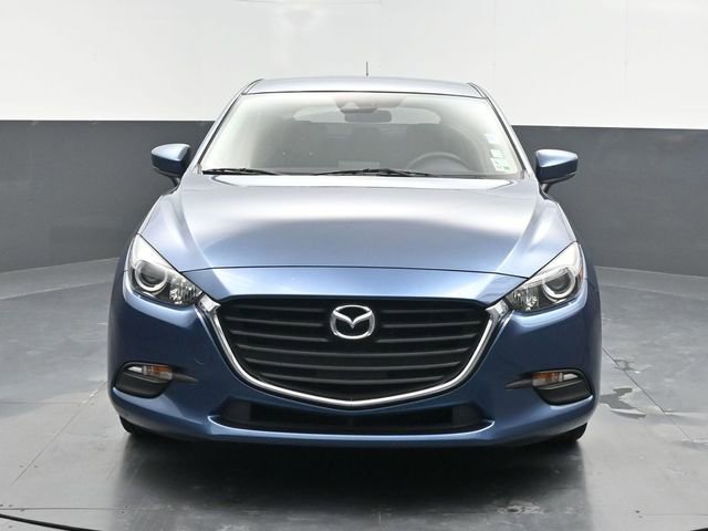 Used 2018 MAZDA MAZDA3 Touring image 2