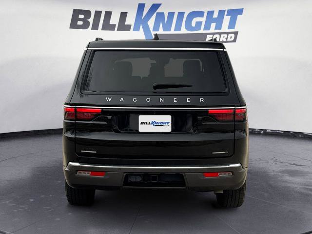 Used 2022 Jeep Wagoneer Series II AWD/4WD image 4