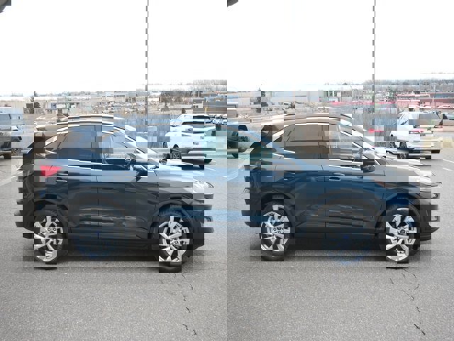 Certified 2022 Ford Escape Titanium w/ Titanium Elite Package image 2