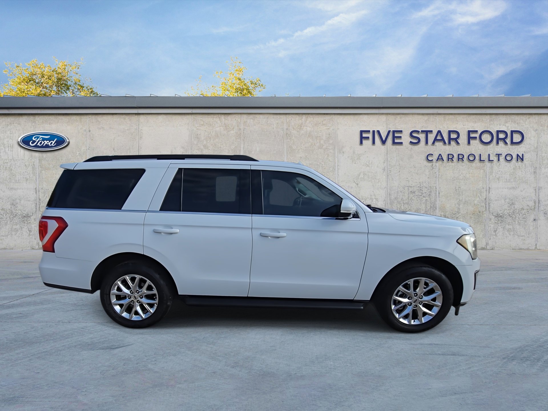 Certified 2020 Ford Expedition XLT w/ Equipment Group 201A image 10