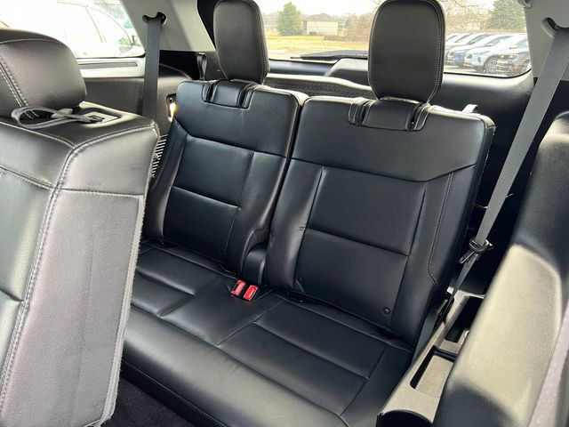 Certified 2020 Ford Explorer XLT w/ Equipment Group 202A image 13